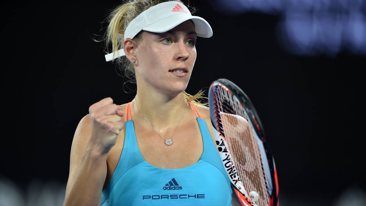 Wie im vergangenen Jahr hatte die Weltranglistenerste in der 1. Runde hart zu kämpfen. Im dritten Satz macht sie dann gegen Lesya Tsurenko doch noch den Sieg perfekt