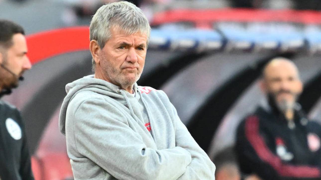 Friedhelm Funkel kehrte für die restliche Saison auf die Trainerbank des 1. FC Köln zurück