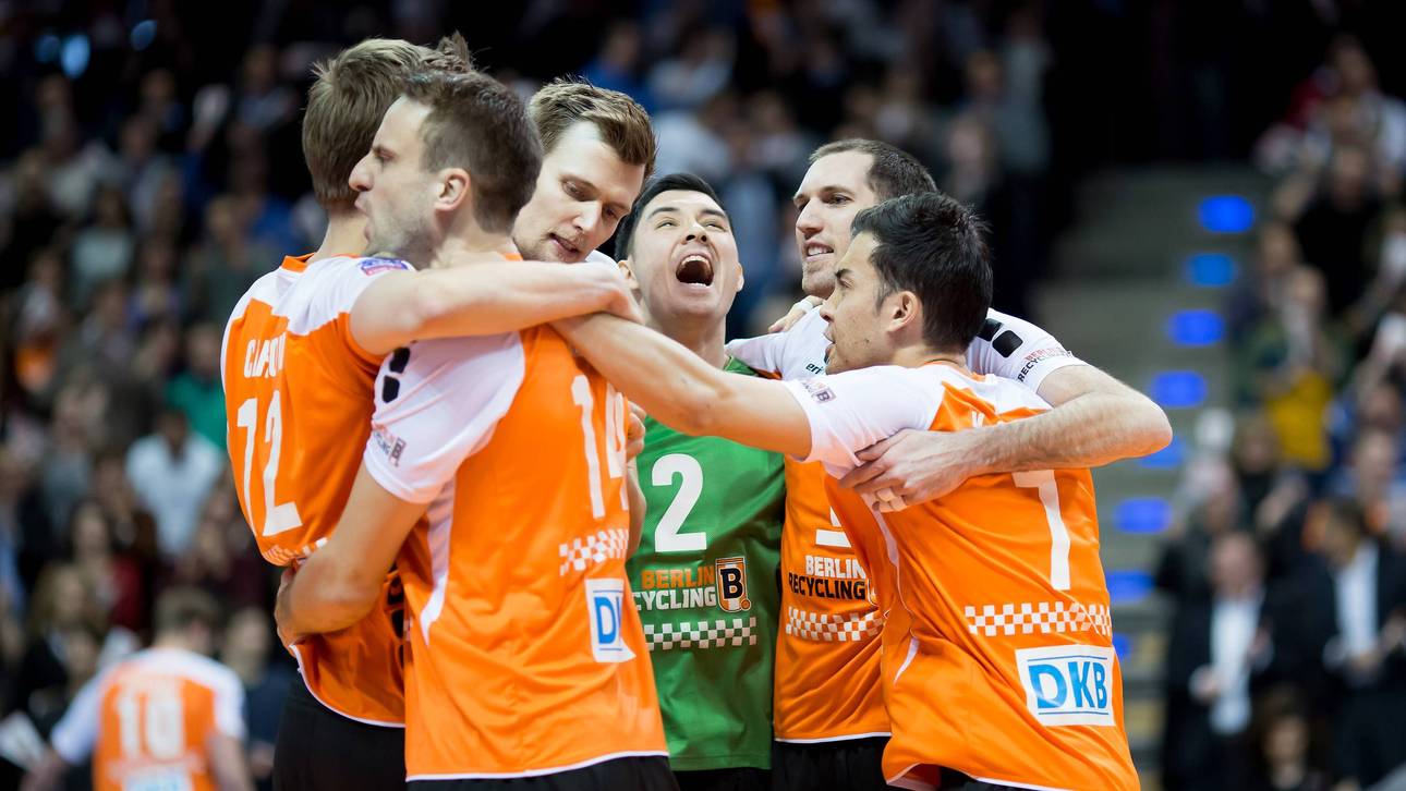 Berlin und Friedrichshafen jubeln