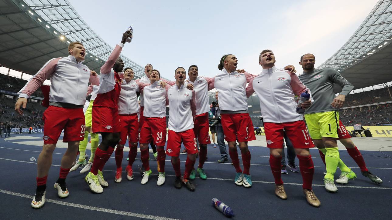 RB Leipzig feiert und plant