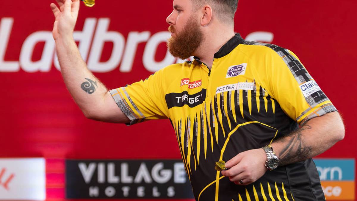 Bei der WM 2024 war er die große Überraschung und erreichte das Halbfinale. Damit bewies er, dass er die Nerven hat, mit den besten Spielern der Welt mitzuhalten.