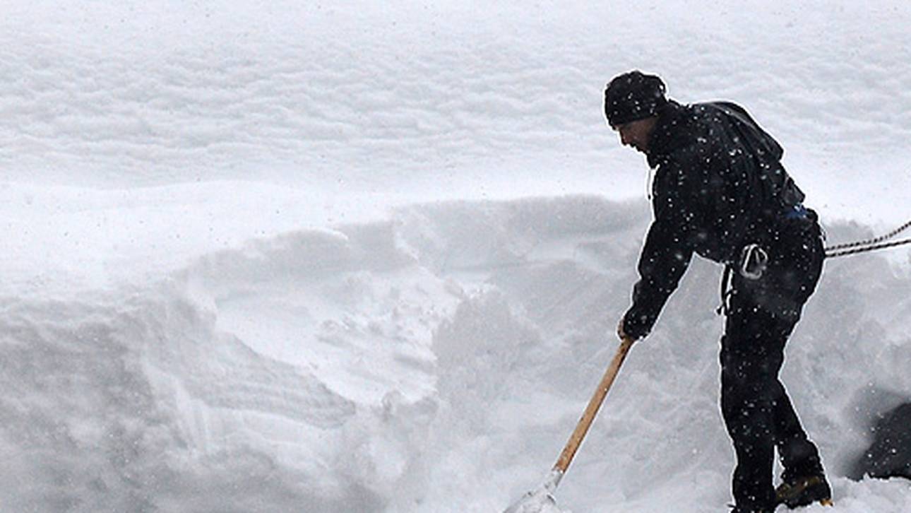 Abfahrt der Frauen abgesagt