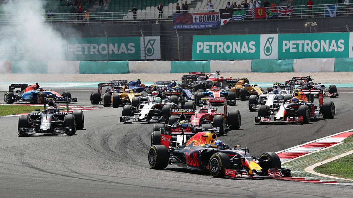 SEPANG INTERNATIONAL CIRCUIT: Der Große Preis von Malaysia war das erste Resultat einer weltweiten Expandierungs-Welle der Rennserie, die sich seit den 2000ern bis heute gnadenlos vollzieht. Der Grand Prix hielt sich lange im Kalender - anders als viele andere Formel 1-Experimente
