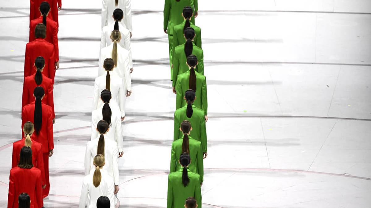 Eine menschliche Darstellung der italienischen Flagge