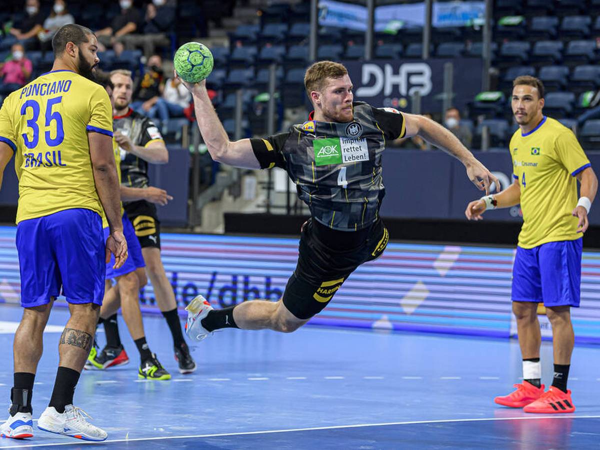 Handball Olympia Test Deutschland Bleibt Nach Sieg Uber Brasilien Auf Dem Boden