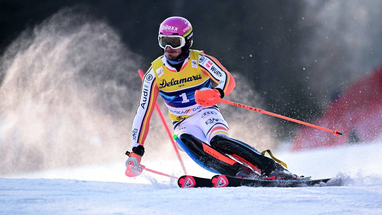 Slalom in Levi: Straßer lauert