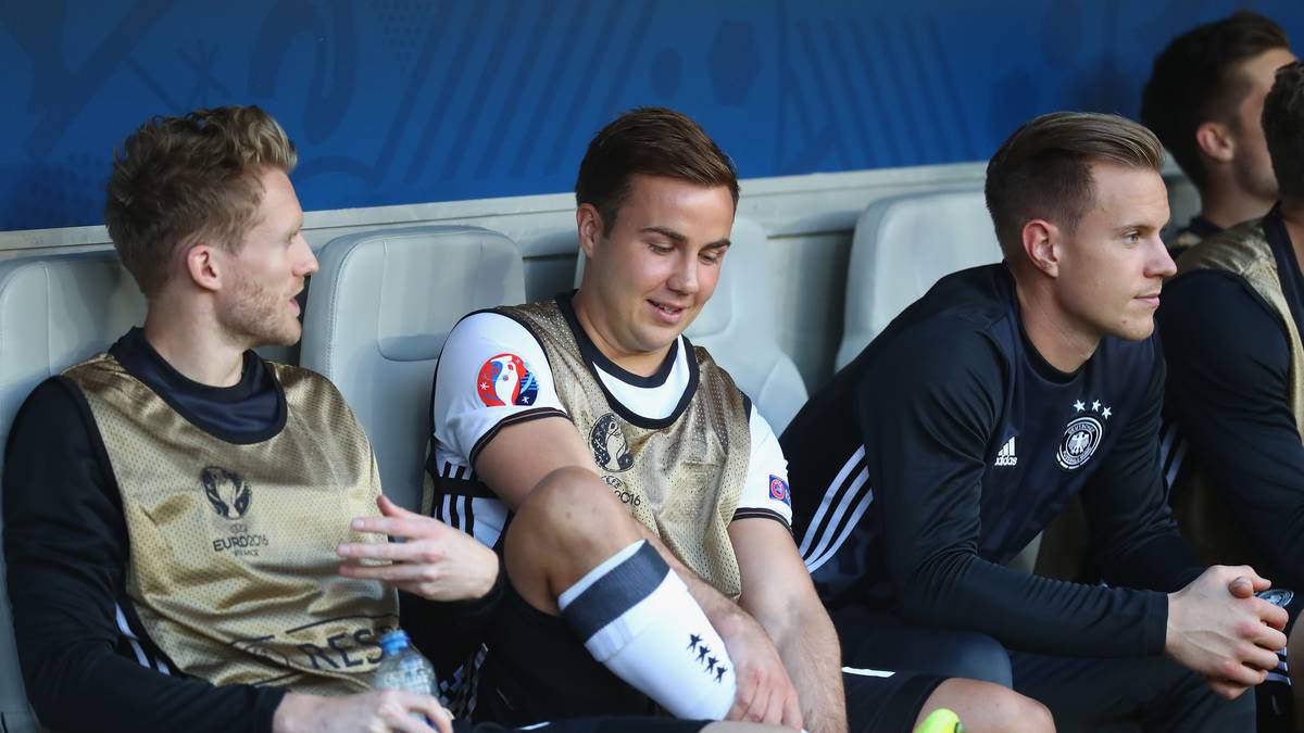 Als falsche Neun glücklos und ohne jede Effektivität. Zeigte bei der EM der Welt weder, dass er besser ist als Messi, noch, dass er besser ist als Alfred Finnbogason. 