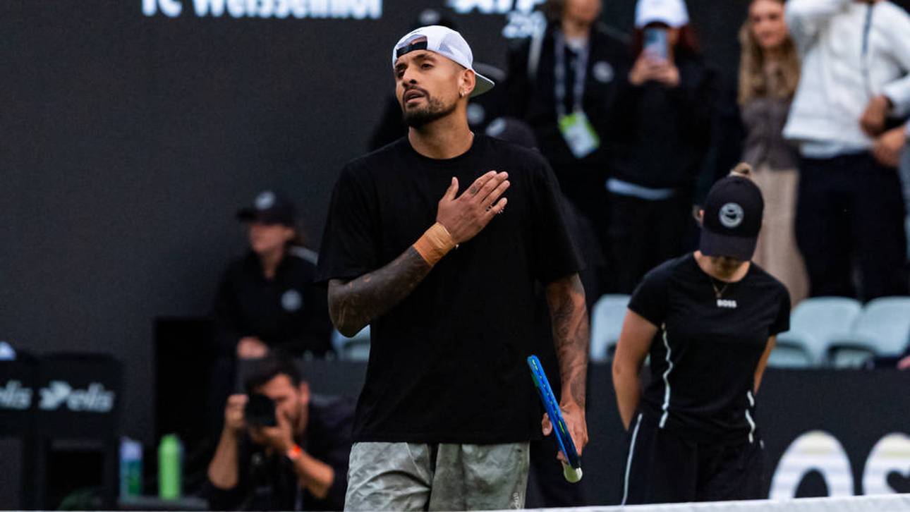 Kyrgios wird nach Rückkehr emotional
