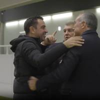 Große Erleichterung! Barca-Präsident umarmt Xavi nach Spiel