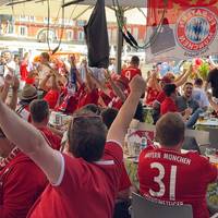 Knapp 4000! Bayern-Anhänger machen lautstark Madrid unsicher 