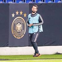 Deutscher Ex-Nationalspieler trainiert bei Schalke