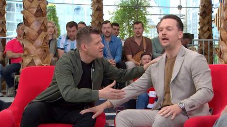 Der Video Assistant Referee (VAR) sorgt weiterhin für hitzige Diskussionen – auch im Doppelpass. Schiedsrichter Patrick Ittrich versucht derweil, Licht ins Dunkel der strittigen Entscheidungen zu bringen. Doch seine Erklärungen stoßen bei den anderen Gästen auf teils deutlichen Gegenwind.