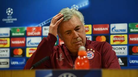 FBL-EUR-C1-BAYERN MUNICH-PRESSER