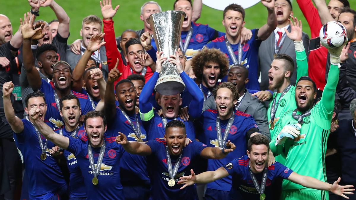 PLATZ 3: MANCHESTER UNITED (Fußball) - 3,23 Milliarden Euro