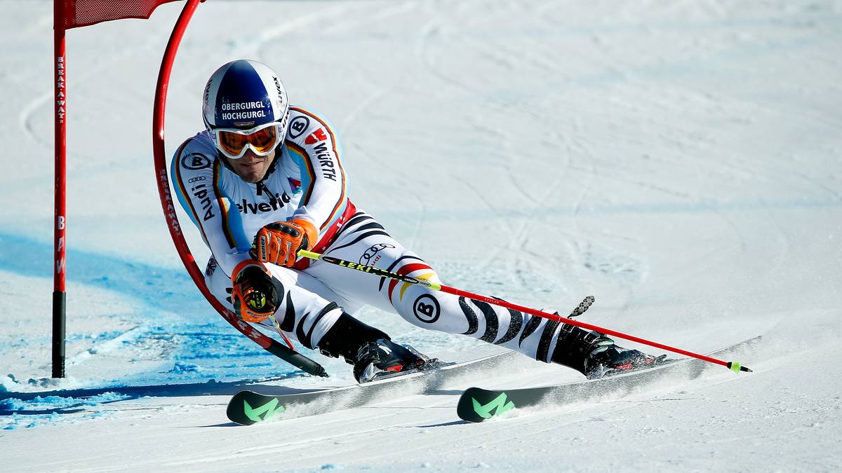 Fritz Dopfer will im zweiten Durchgang eigentlich zur Aufholjagd blasen, es bleibt aber beim Wollen. Er landet schlussendlich nicht mal unter den Top 10.