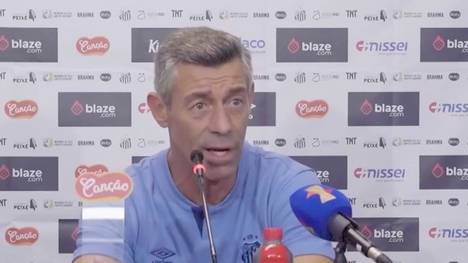 Pedro Caixinha, Trainer des Brasilien-Klubs FC Santos, äußert sich zu den Gerüchten um Neymar.