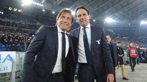Simone Inzaghi (r.) tritt bei Inter Mailand die Nachfolge von Antonio Conte an