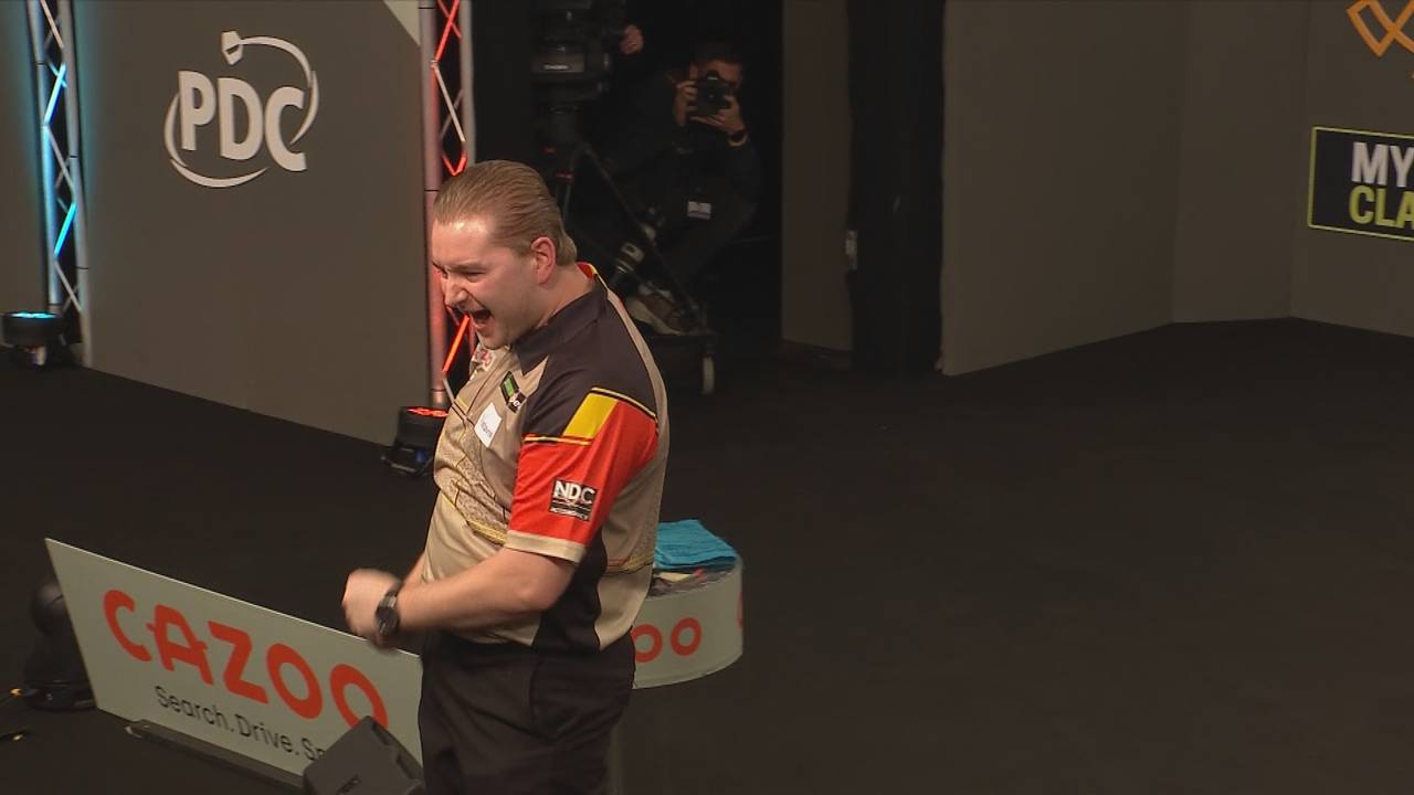 Darts UK Open: Dimitri van den Berg schlägt Gary Anderson im Achtelfinale 10:8