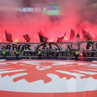 Bei den Vorfällen während des Pokalfinals zwischen RB Leipzig und Eintracht Frankfurt sind insgesamt 36 Einsatzkräfte verletzt worden.