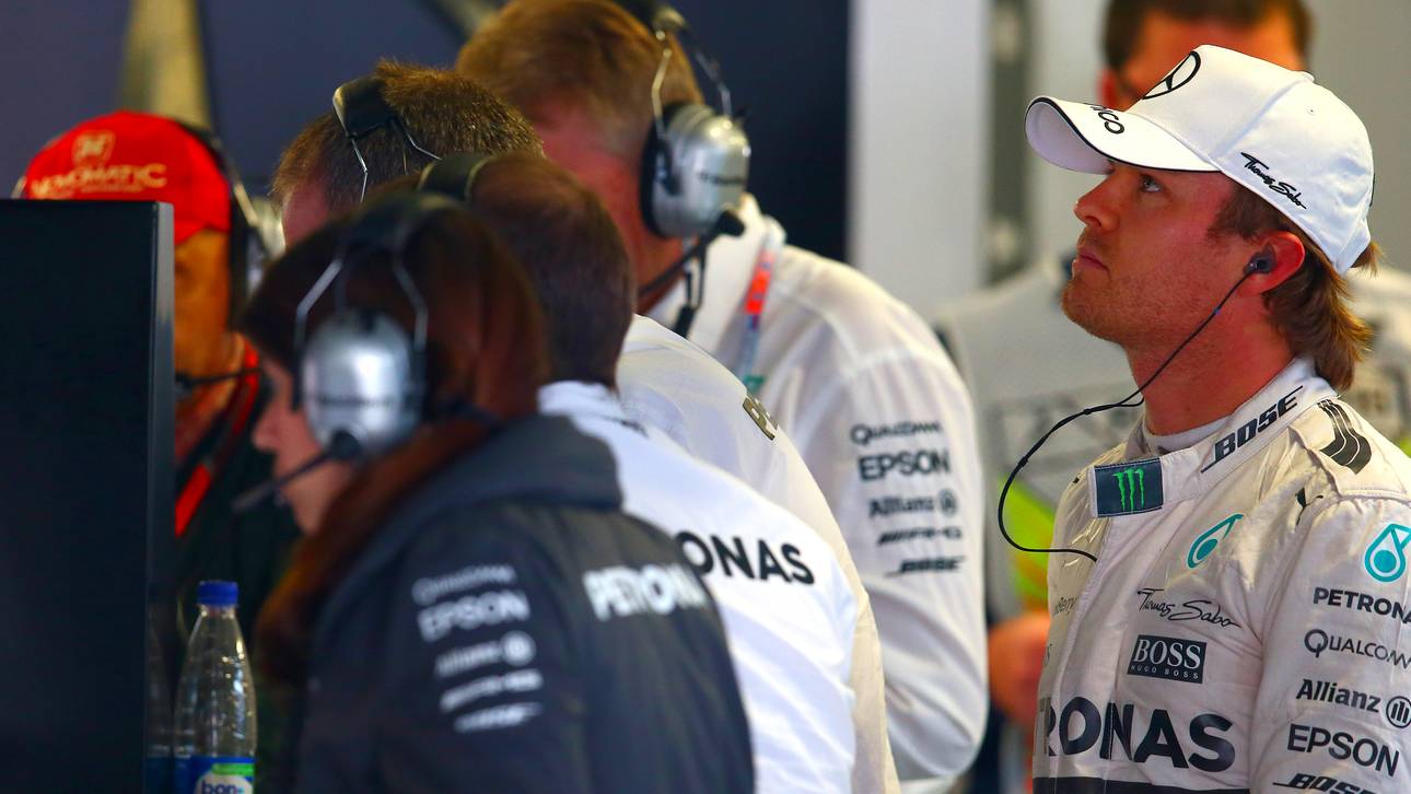 Rosberg fällt hinter Vettel zurück