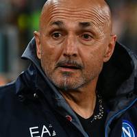 Der italienische Meister SSC Neapel geht ohne seinen Erfolgstrainer Luciano Spalletti in die neue Saison. Der 64-Jährige hört freiwillig auf. Unter den Nachfolgekandidaten ist auch Julian Nagelsmann.