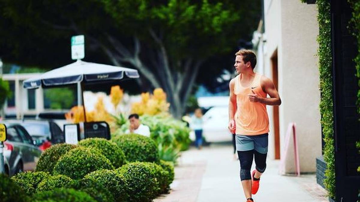 BVB-Star Mario Götze zeigt sich bei einer Laufeinheit in Florida
