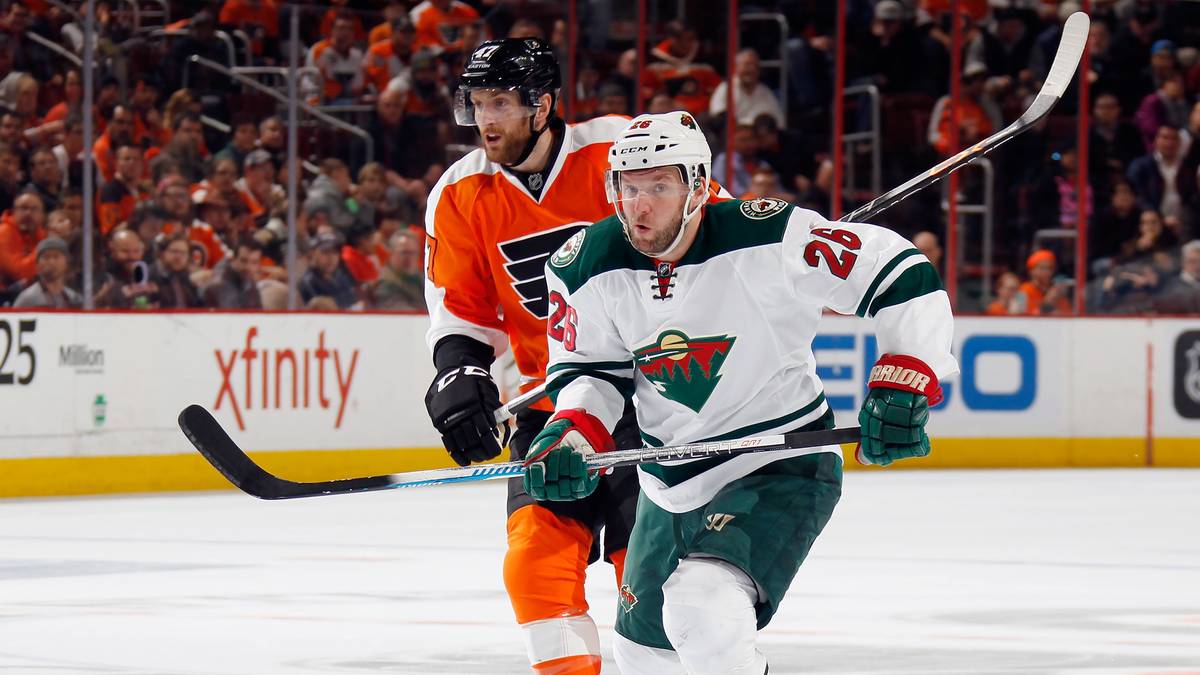 THOMAS VANEK: Der einzige Österreicher beim World Cup spielte seit 2005 bei fünf verschiedenen NHL-Teams. Sein bestes Jahr war 2009, wo der Flügelspieler für das All-Star-Game nominiert wurde. Seither kommt Vanek aber nicht mehr so richtig in Tritt, die Folge: viele Teamwechsel, viele enttäuschende NHL-Saisons. Dennoch: Vanek ist ein natürlicher Goalgetter, der genau weiß, wo das Netz steht