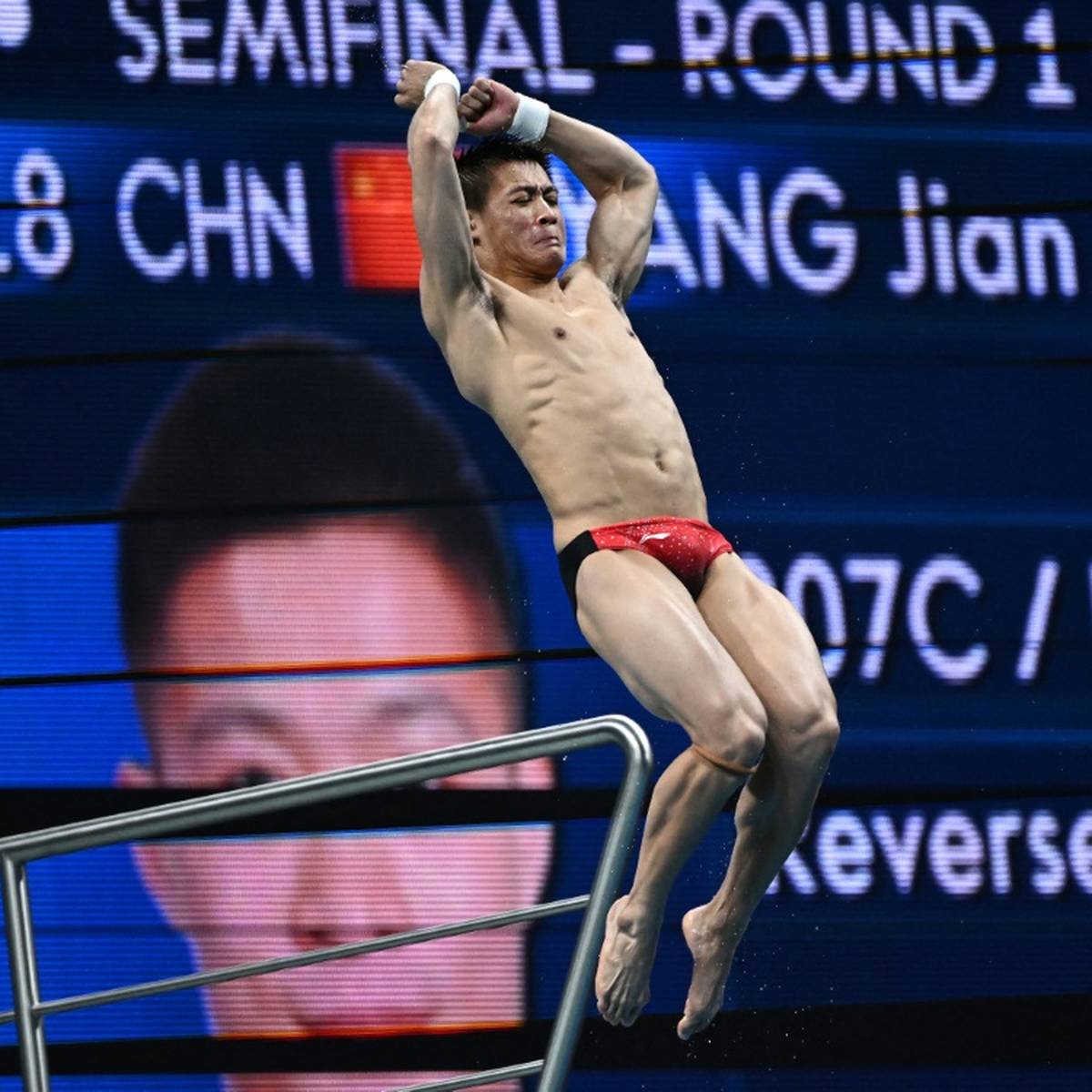 Chinas Wasserspringer haben ihre Dominanz eindrucksvoll bestätigt und bei der WM in Budapest alle 13 Titel gewonnen.