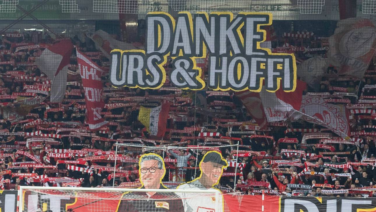 Union-Fans huldigen Fischer mit Choreo