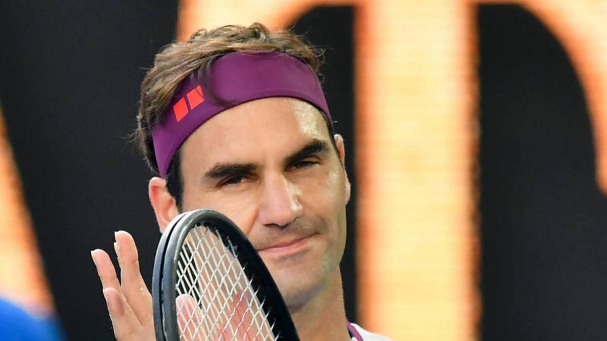 Danach muss er sich zwei Knieoperationen unterziehen, womit das Tennisjahr 2020 für den Schweizer beendet ist. Erst im März 2021 gibt er nach 14 Monaten Pause in Doha sein Comeback auf der Tour