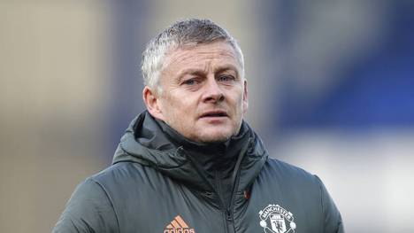 Ole Gunnar Solskjaer hat lässig auf die Elfmeter-Vorwürfe von Jürgen Klopp reagiert.