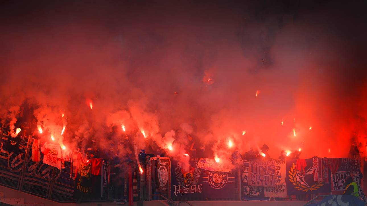 Karlsruhe zu Geisterspiel verurteilt