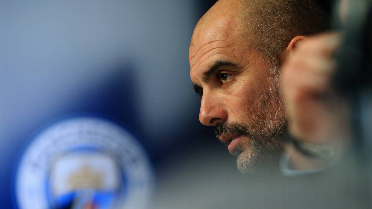 17. MAI: ManCity-Coach Pep Guardiola betont auf einer Pressekonferenz, dass er Sané nicht abgeben möchte: "Wir versuchen seit eineinhalb Jahren, seinen Vertrag zu verlängern. Wir wollen ihn behalten!"