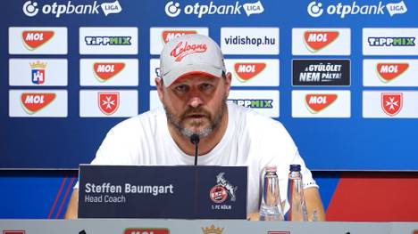 Steffen Baumgart zeigt sich vor der Qualifikation in der Conference League in Höchstform - ganz zum Leidwesen des Übersetzers. 