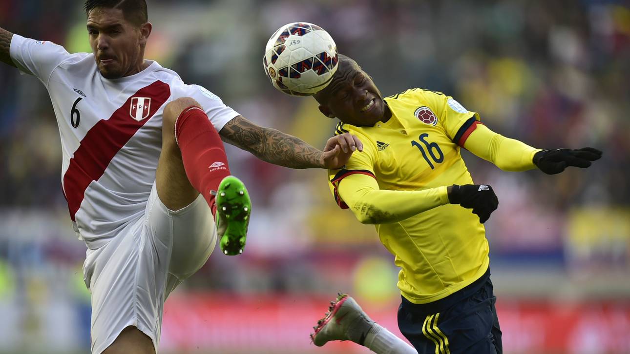 Peru weiter, Kolumbien vor Aus