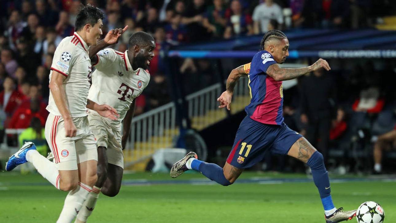 Min-Jae Kim (l.) und Dayot Upamecano (m.) beim "Versuch" den pfeilschnellen Raphinha (r.) einzufangen