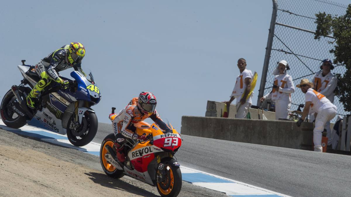 In Laguna Seca 2013 zeigt es sich, wie gut sich die beiden MotoGP-Piloten verstehen, als Marquez Rossi außen herum in der Corkscrew-Kurve aufschnupft - ein Manöver, das Rossi fünf Jahre zuvor schon gegen Casey Stoner setzte. Der Spanier gewinnt und der Italiener wird hinter Stefan Bradl Dritter