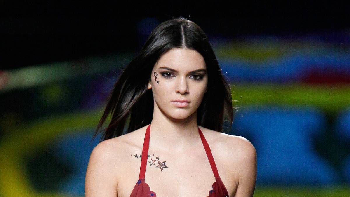 Mit dabei ist außerdem Kendall Jenner, Tochter von Ex-Zehnkämpfer und Jetzt-Frau Bruce/Caitlyn Jenner und Kris Jenner. Sie ist also eine Halbschwester der berühmten Kardashians, entsprechend wenig hat sie über weite Strecken ihrer Karriere an. Auch um sie gibt es Gerüchte um ein Techtelmechtel mit Hamilton