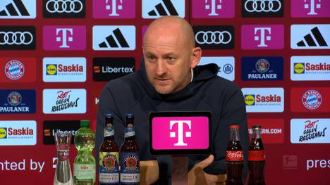 Der SV Darmstadt 98 verliert beim FC Bayern mit 0:8. Trotz Klatsche will Trainer Torsten Lieberknecht, dass die Mannschaft mit Selbstbewusstsein Nachhause fährt. 