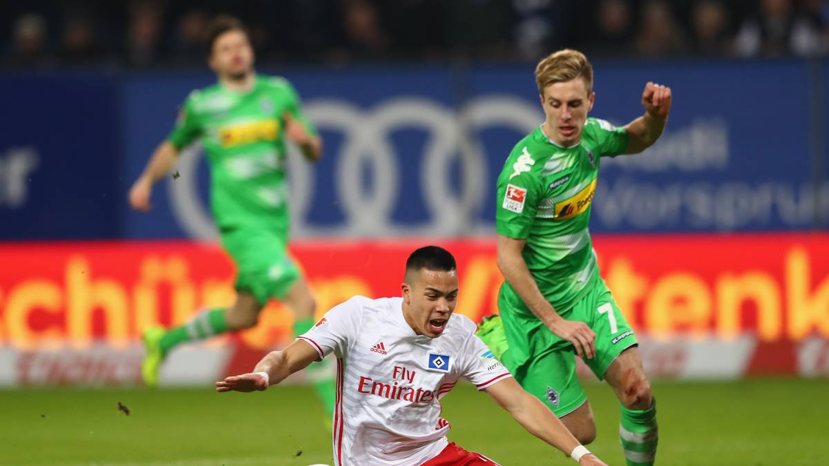 Nach der Pause drängen die Hamburger mit aller Macht auf den Führungstreffer. Doch keine der Chancen findet den Weg ins Netz