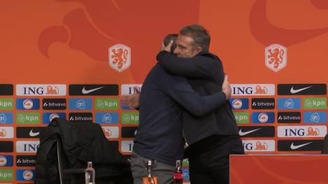 Jens Grittner hört als Pressesprecher des DFB auf. Nach zehn Jahren wird er gebührend verabschiedet. Auch Hansi Flick hält eine emotionale Rede.