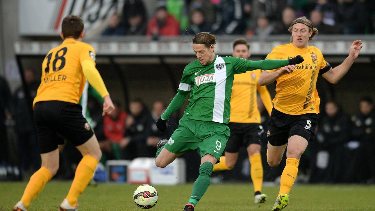 Münster dreht Spiel gegen Dynamo