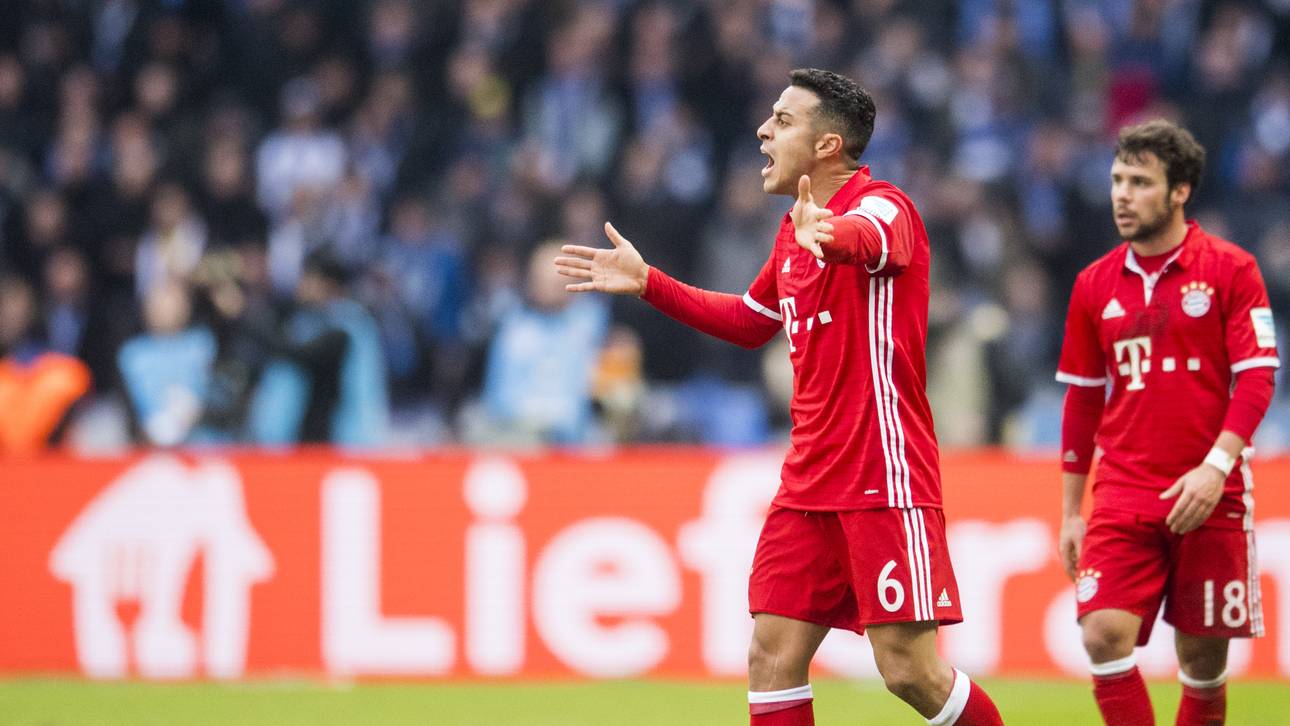 Thiago prellt Rechnung im Fan-Shop