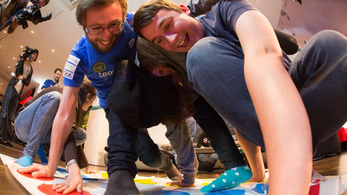 Dario "TLO" Wünsch und Gäste beim Twister