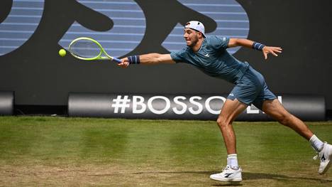 Krimi in Halle: Jan-Lennard Struff