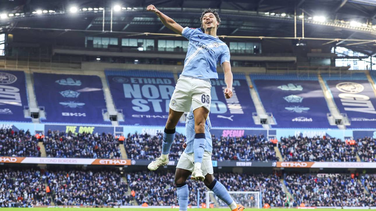 Zweistellig! City vermöbelt Gegner