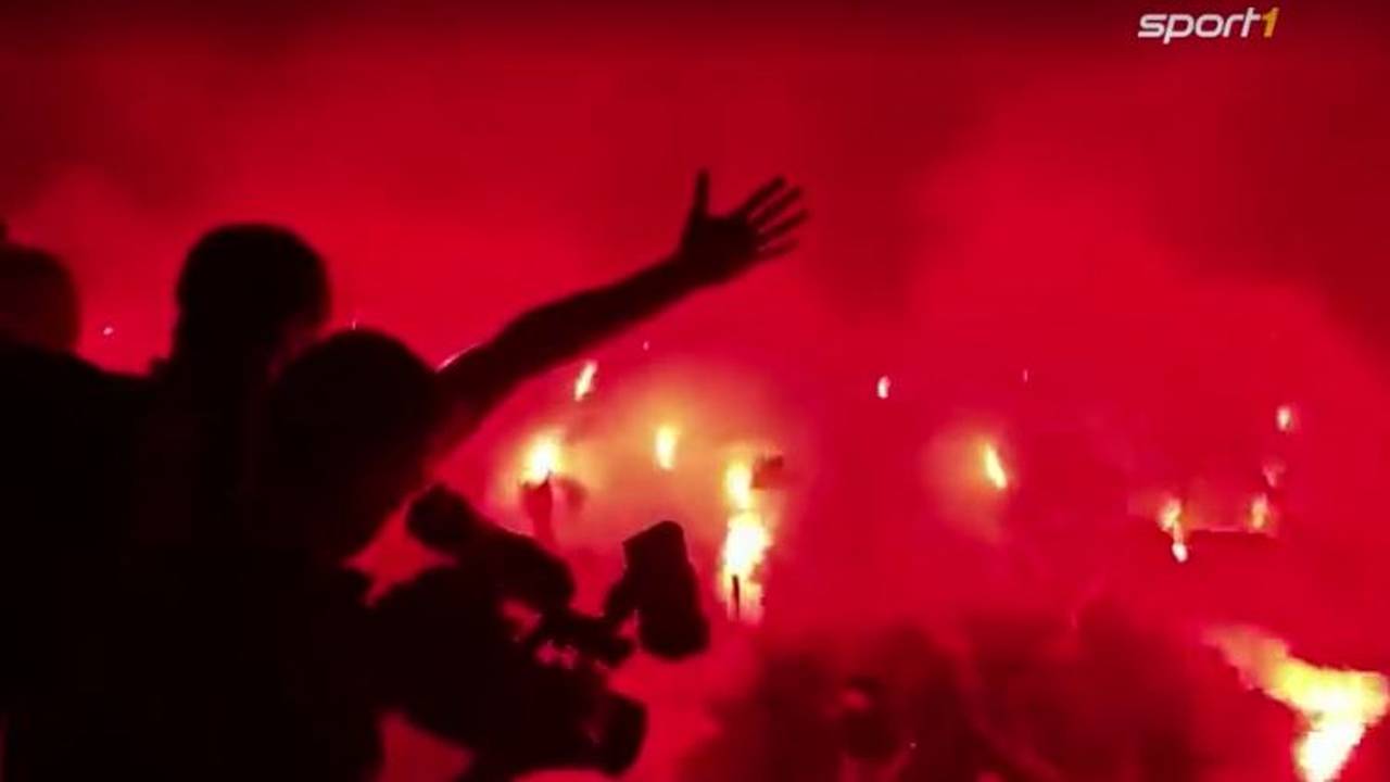 FC Volendam zurück in Eredivisie: Diese Aufstiegsfeier sprengt alle Grenzen