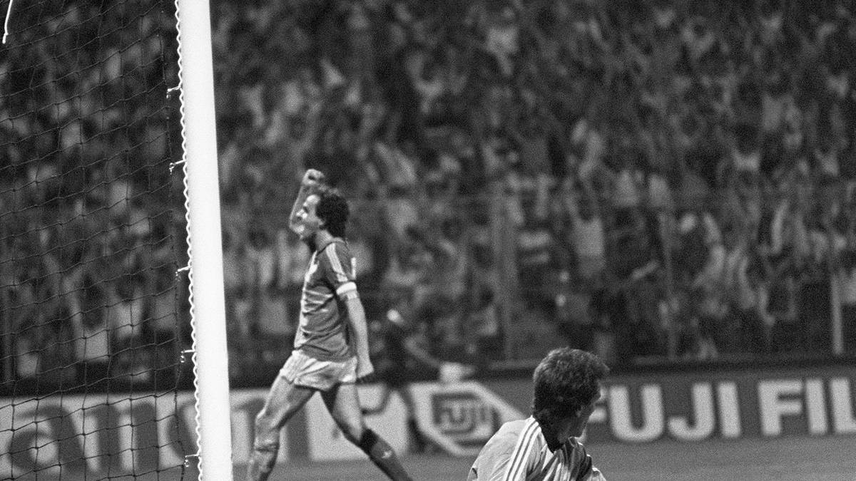 PLATZ 1: Michael Platini/Frankreich - 9 Tore