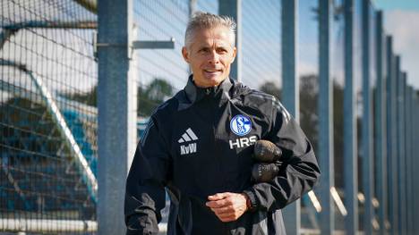 Kees van Wonderen soll die neue Ausrichtung des FC Schalke 04 mit Leben füllen.