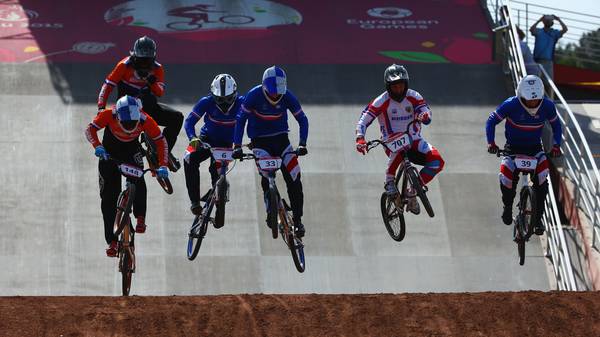 Der BMX-Wettbewerb der Europaspiele in Baku sorgt für spektakuläre Bilder